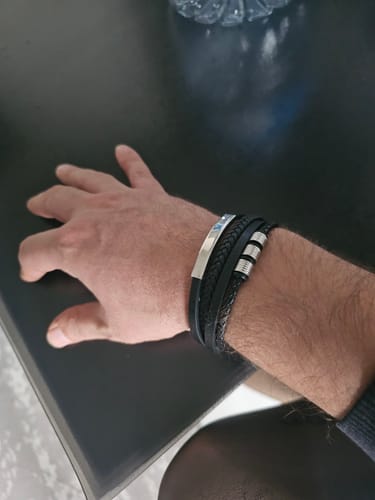 Customer photo review of Lederarmband "Glory"