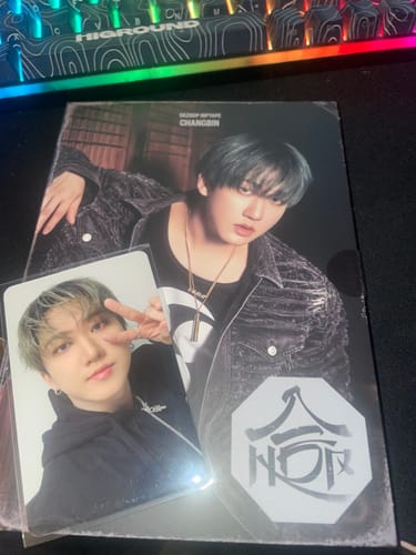 Customer photo review of STRAY KIDS - SKZHOP HIPTAPE HOP ALBUM APPLEMUSIC GIFT ACCORDION VER RANDOM