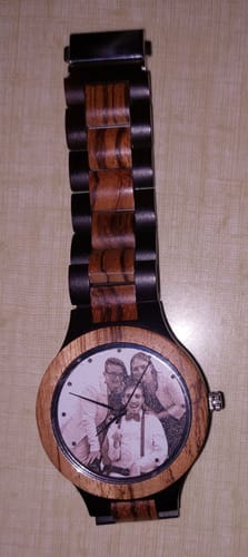 Customer photo review of Montre en Bois Personnalisable avec Photo