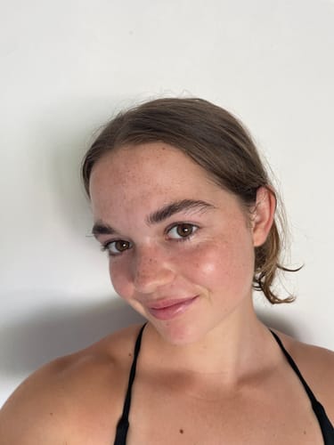 Customer photo review of Sclpt Brow Gel