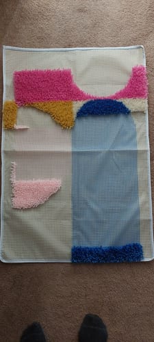Customer photo review of Circling Around Latch Hook Rug Kit