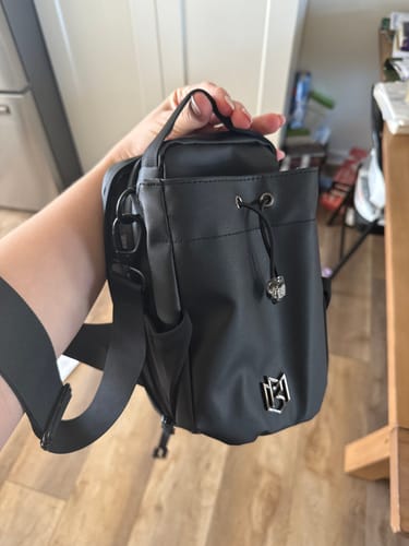 Customer photo review of MAGNETIC BOTTLE BAG