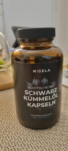 Customer photo review of Ägyptische Bio Schwarzkümmelöl Kapseln - kaltgepresst & ungefiltert 180 Stück