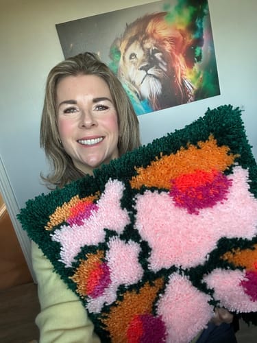 Customer photo review of Bloomin’ Lovely Latch Hook Cushion Kit