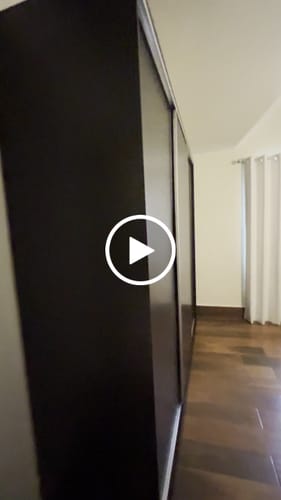 Customer video review of Clóset Matrimonial 100% MDF Royale 3 Puertas Corredizas Negro