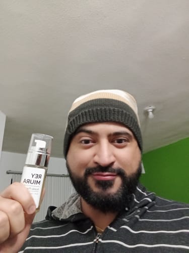 Customer photo review of 3 Aceites + 1 Shampoo Para Barba · Paquete 4 Piezas