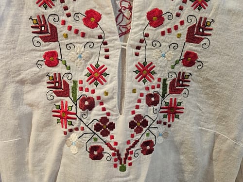 Customer photo review of Дамска риза "Тракийска"