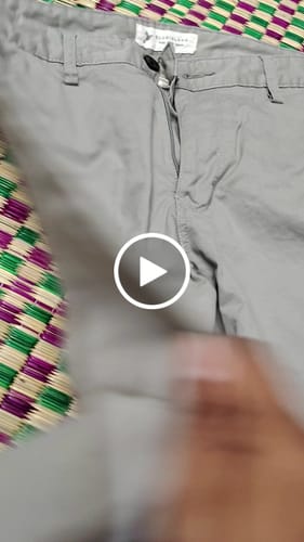 Customer video review of Grey Triangle Printed - 2 way stretch - COTTON PANT