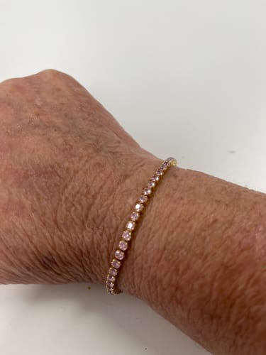 Customer photo review of ROSA TENNIS BRACELET