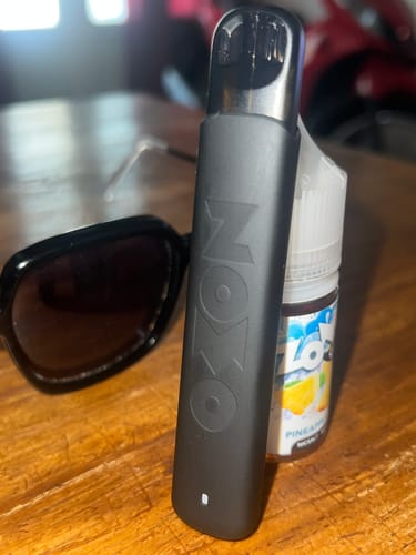 Customer photo review of Zomo Play Vaper Recargable