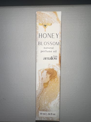 Customer photo review of Perfume Roller - Honey Blossom