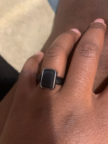 Ariel A. review of Emerald Collection- Silicone Rings with Metal Frame image 1 out of 1