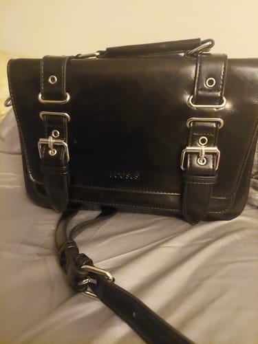 Customer photo review of Victor Vintage Messenger Crossbody Bag
