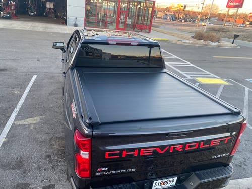 Customer photo review of Syneticusa 2007-2025 Chevrolet Silverado / GMC Sierra 1500 AR-PRO Series Auto-Retract Retractable Tonneau Cover