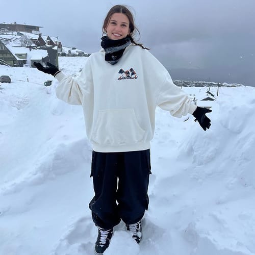 Customer photo review of Stylish Cargo Baggy Snowboard Pants Couple Style