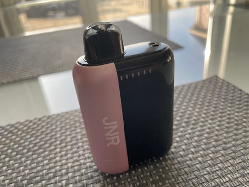 Customer photo review of JNR - Plus X - 26K - Puff / Vape Jetable - 2% nicotine