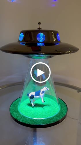 Customer video review of The Original Alien Abduction Lamp