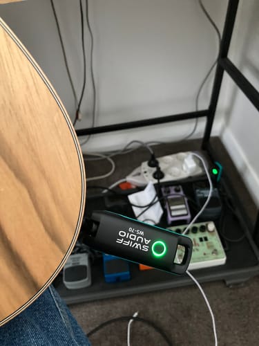 Customer photo review of WS-70 Wireless Ukulele Transmitter & Receiver Easy to use Plug & play.