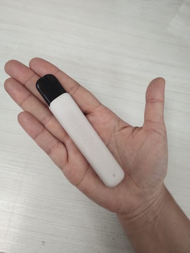 Customer photo review of Zomo Play Vaper Recargable