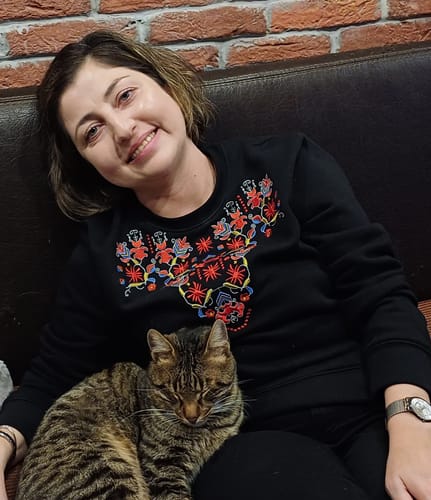 Радостина В. review of Дамска блуза със самоковска шевица image 1 out of 2