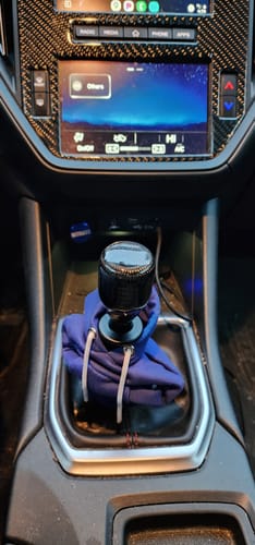 Customer photo review of V2 Black Carbon Fiber Shift Knob