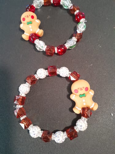 Customer photo review of Wholesale 10pcs Cartoon 3D Christmas Snowman Silicone Beads