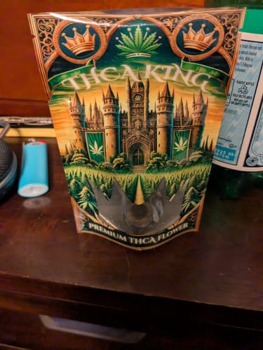 Customer photo review of Skywalker OG - Greenhouse THCA (Smalls)