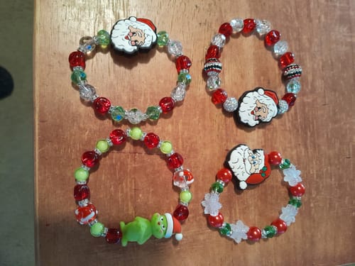 Customer photo review of Wholesale 10pcs 3D Three-dimensional Silicone Cute Christmas Green Villain Cartoon DYI Beads