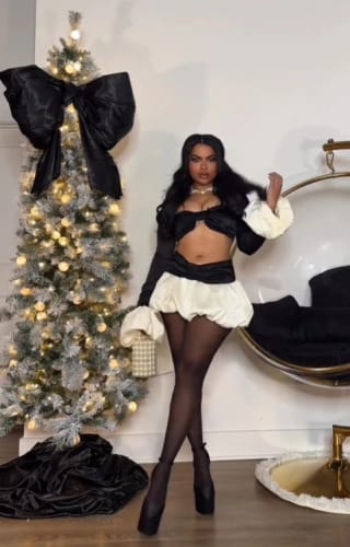 Customer photo review of Mayra Two Piece Set
