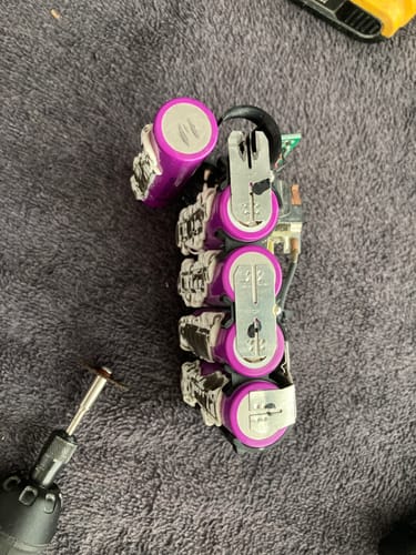 Customer photo review of Samsung 25R 18650 2500mAh 20A Battery