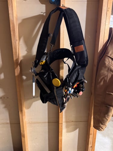 Customer photo review of Perkins Builder Brothers Retractable Carpenter Pencil Holder, Black, 3-Pack