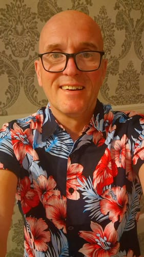Customer photo review of Men's Hawaii Tropical Plant Print Floral Cotton Shirt