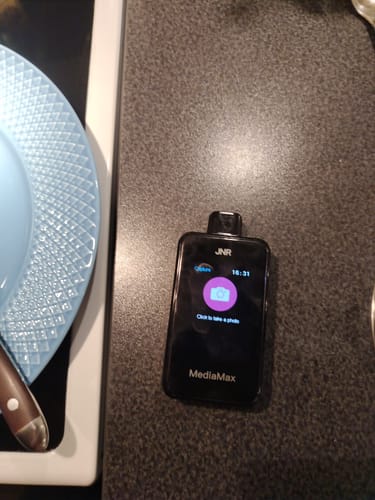 Customer photo review of JNR Media Max 40000 Puffs Disposable Vape