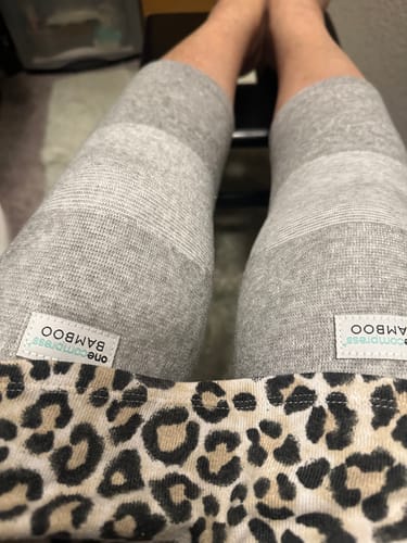 Customer photo review of Premium Bamboo Knee Sleeve (Single)