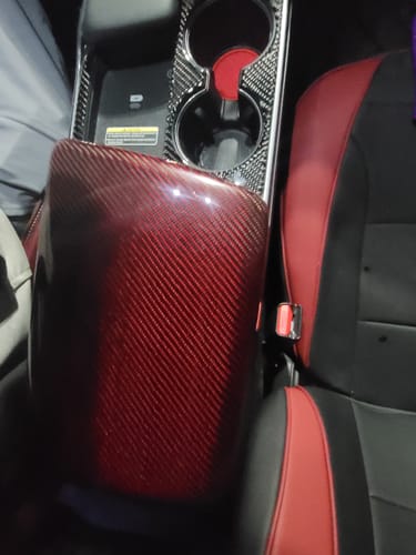 Customer photo review of 2021-2023 TLX Aspec Type S Carbon Fiber Arm Rest