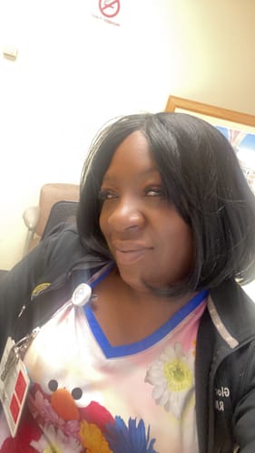 Customer photo review of Shake N Go Organique Synthetic HD Lace Front Wig - GAVINA
