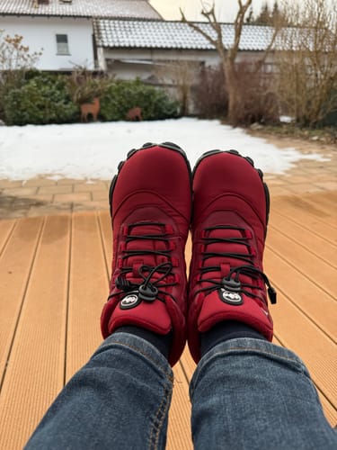 Customer photo review of Kasdava Pro - Non-slip & Waterproof Winter Barefoot Shoe (Unisex)