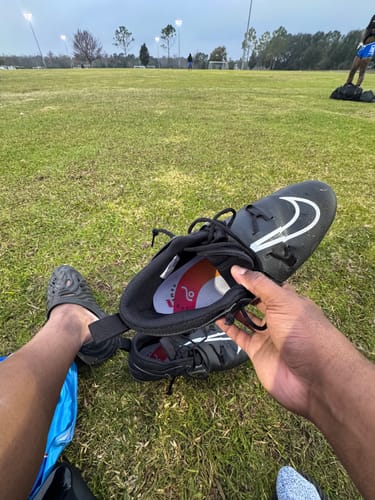 Customer photo review of All Day Comfort Casual Insoles