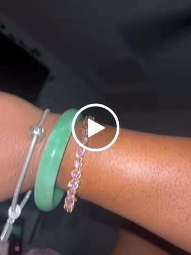 Customer video review of Heart tennis bracelet
