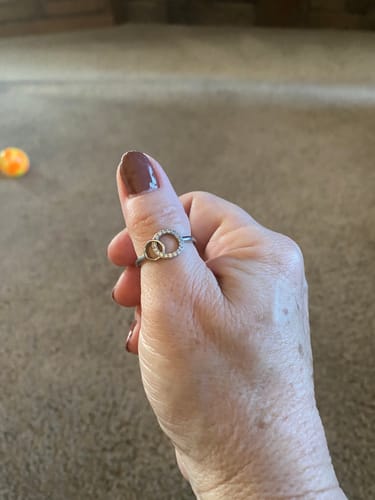 Customer photo review of To My Sister - Forever Linked Ring