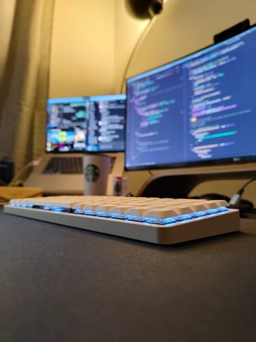 Customer photo review of Magi65 Aluminum Low Profile Mechanical Keyboard