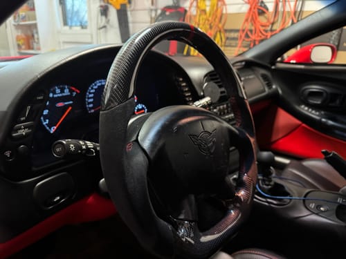 Customer photo review of Carbon Fiber Steering Wheel, Alcantara, 1997-2004 C5 Corvette