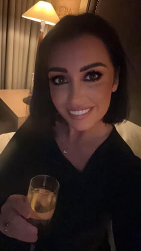 Customer photo review of QuickBrow
