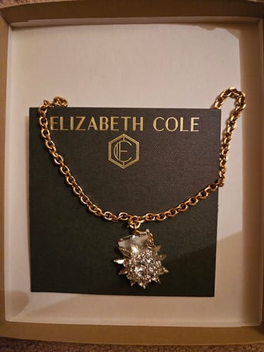 Customer photo review of Shailene Necklace