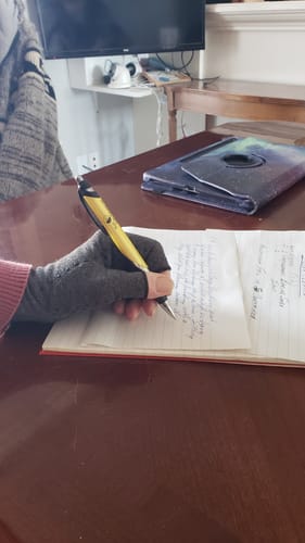 Customer photo review of Premium Onecompress™ Gloves