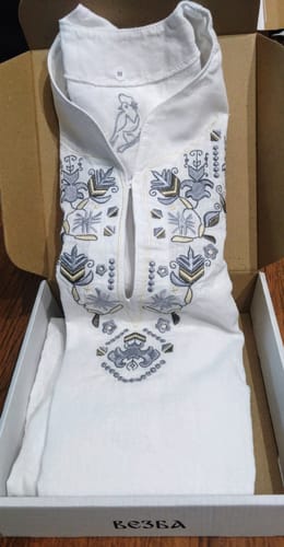 Customer photo review of Дамска риза "Самоковска"