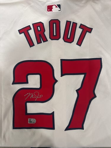 Customer photo review of Mike Trout Autograph Signing