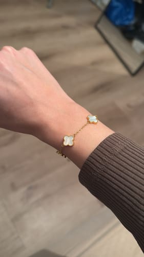 Kundenbewertung mit Foto zu White Clover Armband