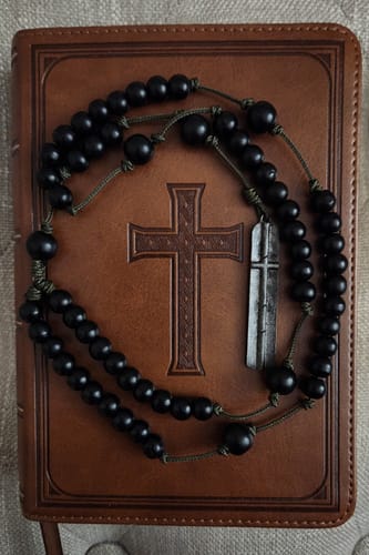 Customer photo review of FREE Today: Rustic-Contemporary Cross of 8 mm Round Natural Wood Beads Rope Weaving Chain Rosary