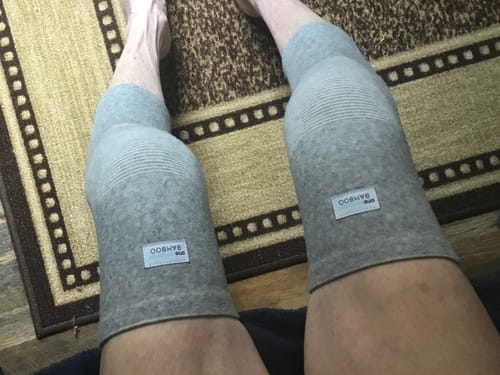 Customer photo review of Premium Bamboo Knee Sleeve (Single)